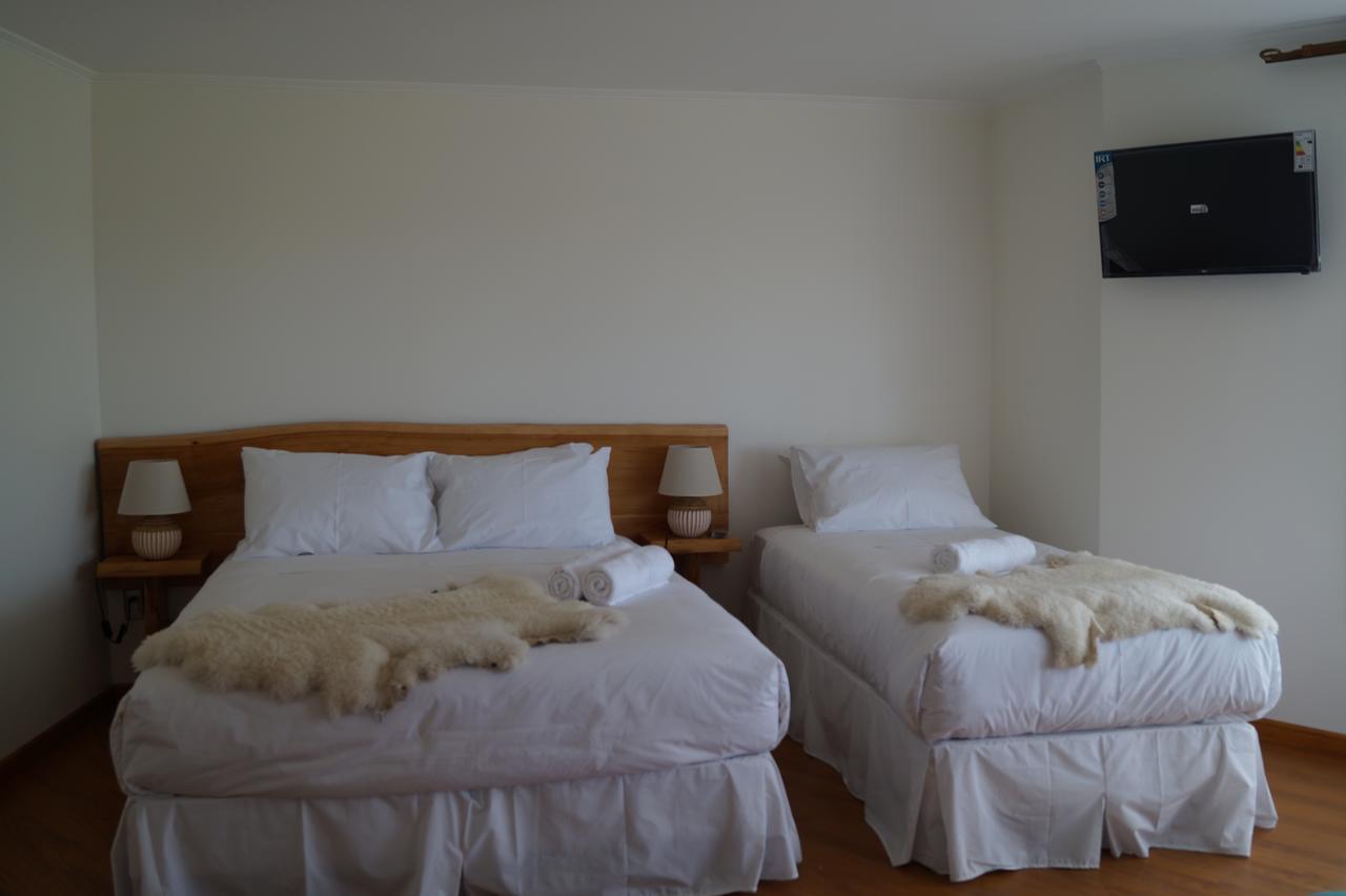 Hostal Doble E Patagonia Puerto Natales Exterior photo