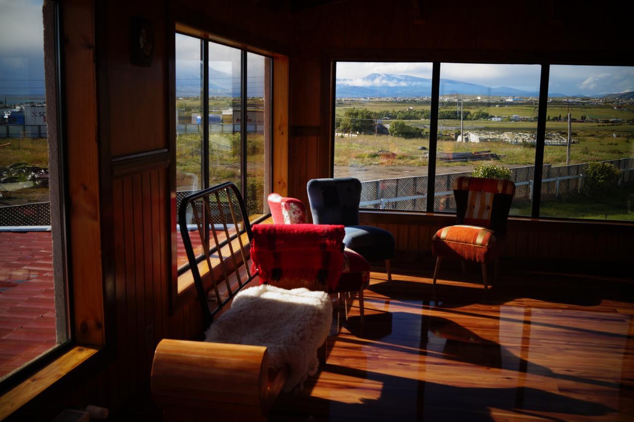 Hostal Doble E Patagonia Puerto Natales Exterior photo