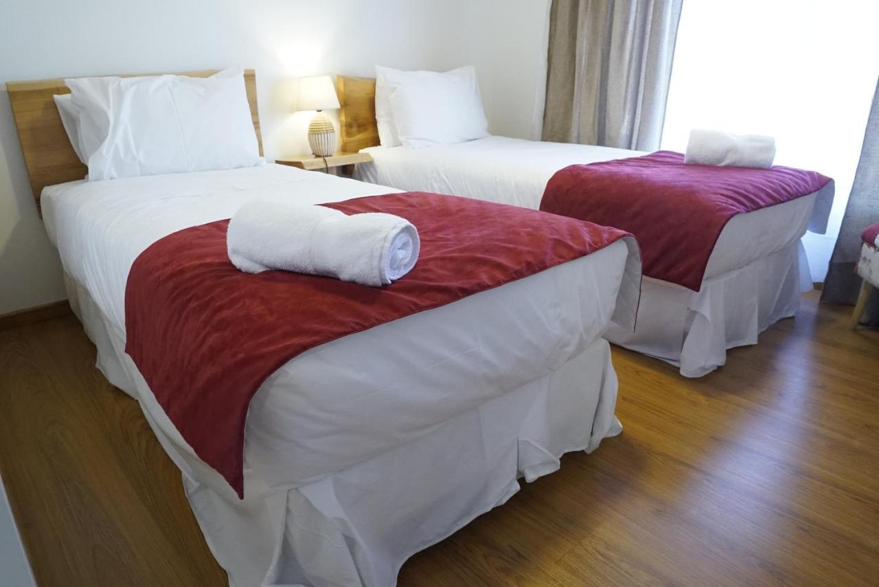 Hostal Doble E Patagonia Puerto Natales Exterior photo
